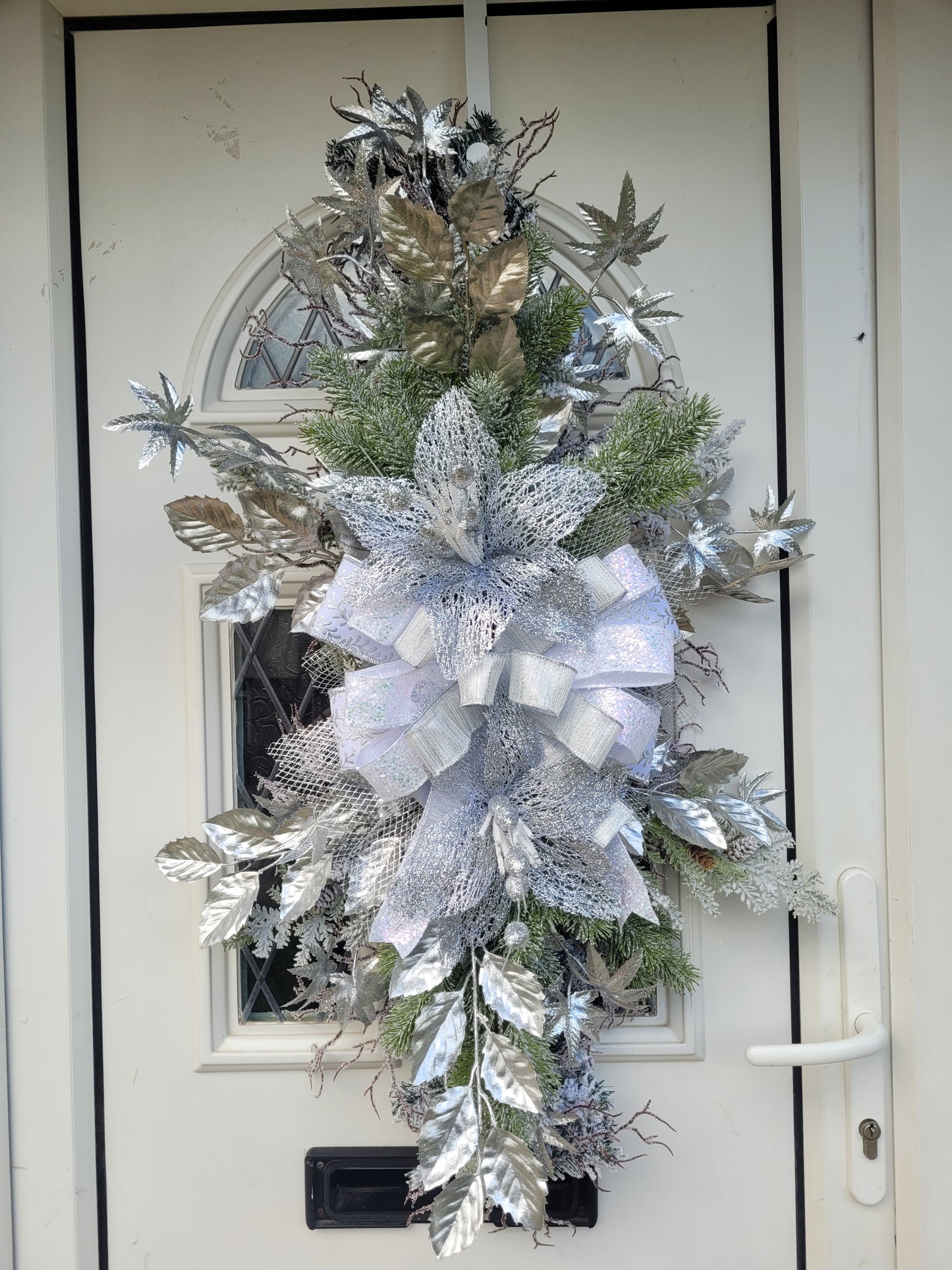 CHRISTMAS/WINTER WREATHS