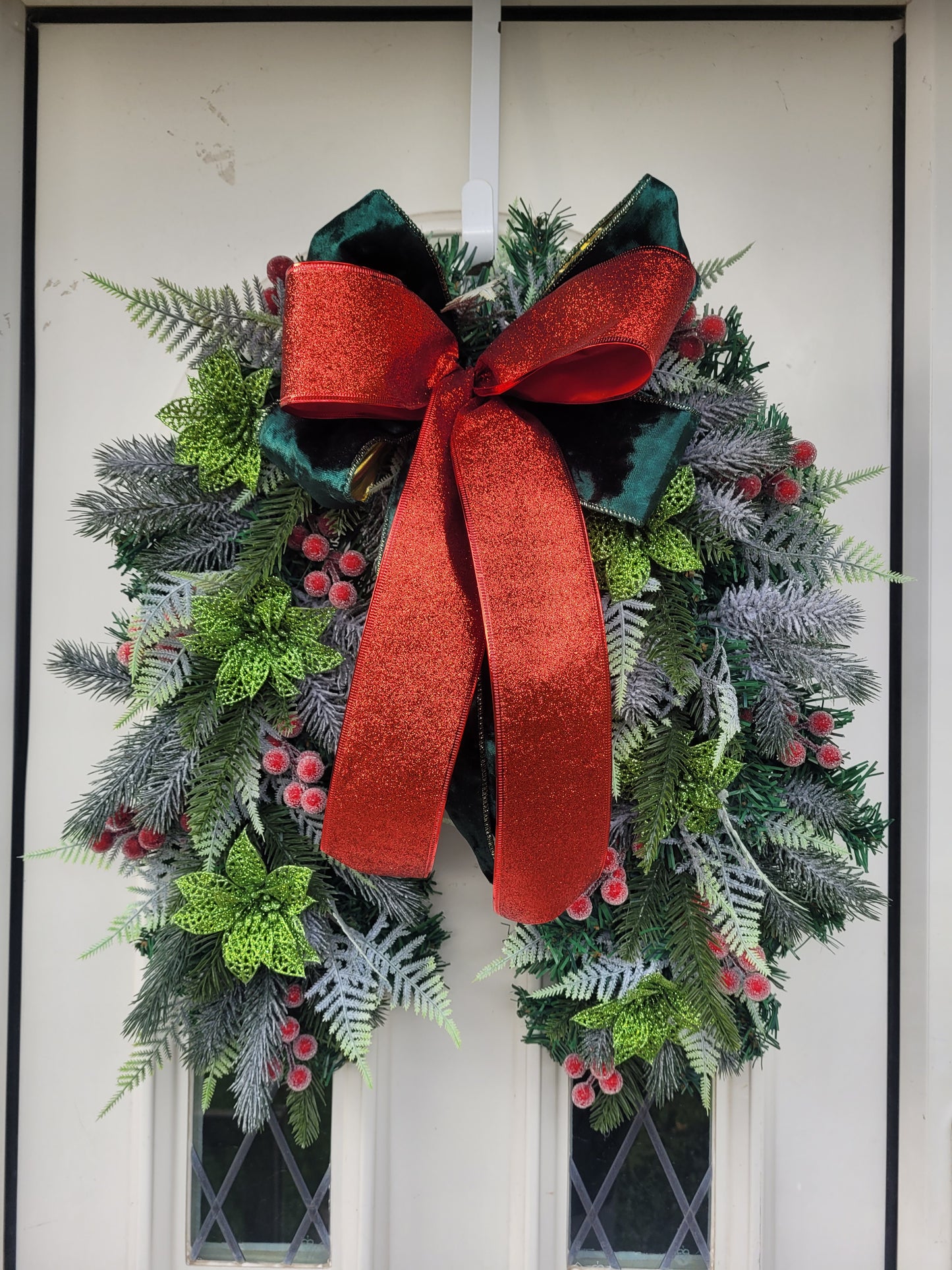 CHRISTMAS/WINTER WREATHS